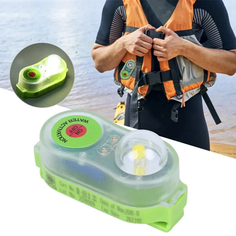 LED Seawater Activated Life Jacket Light Self Lighting Safety Vest Accessory Waterproof Plastic for Adult Child Survival Gear